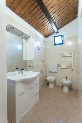 Hostal Ercole Di Cafeo Bed And Breakfast