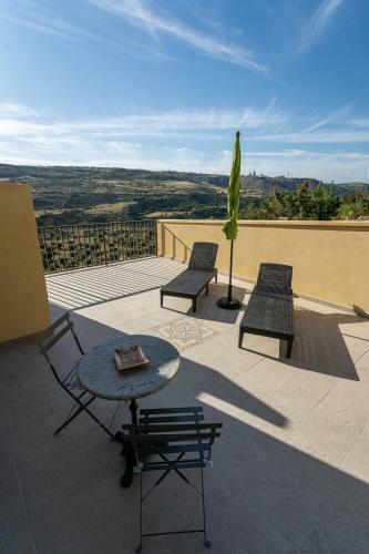 Hostal Ercole Di Cafeo Bed And Breakfast