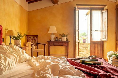 Rapale Villa Sleeps 20 With Pool And Air Con