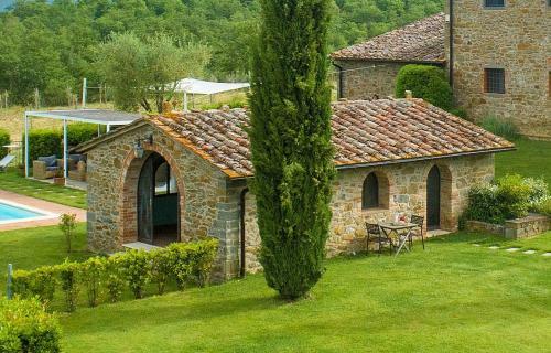 Rapale Villa Sleeps 20 With Pool And Air Con