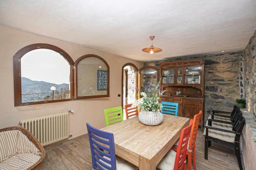 Villa Homes In Genoa - Charming Cottage