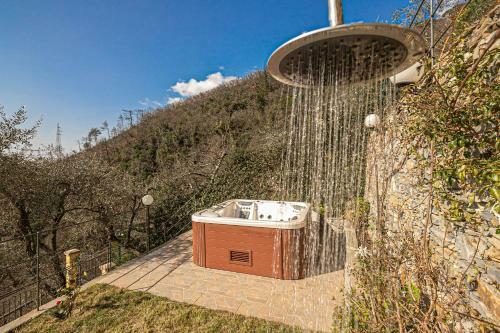 Villa Homes In Genoa - Charming Cottage