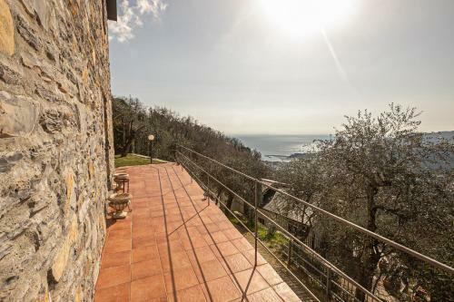 Villa Homes In Genoa - Charming Cottage
