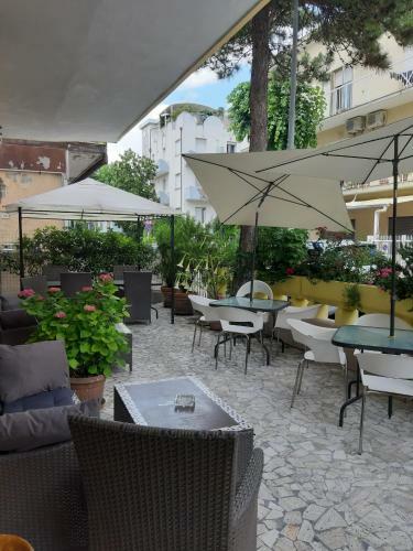 Hostal New Hotel Cirene Room For Two People Half Pension