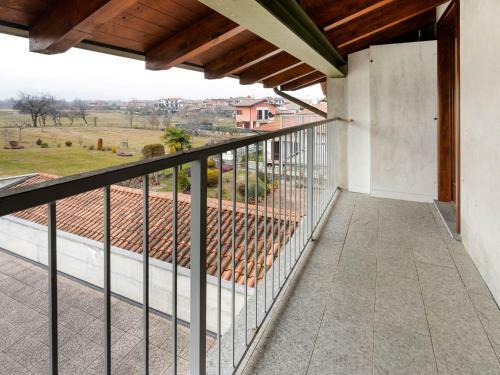 Secluded Apartment In Romagnano Sesia With Balcony