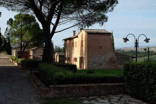 Campana Villa Sleeps 5 Pool Wifi