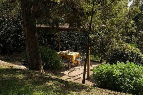 Campana Villa Sleeps 6 Pool Wifi