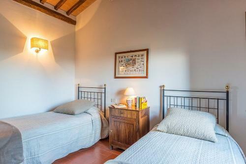 Campana Villa Sleeps 4 Pool Wifi