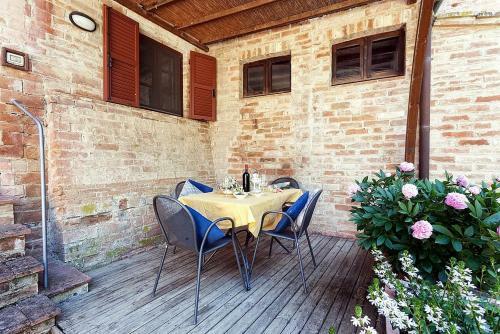 Campana Villa Sleeps 4 Pool Wifi