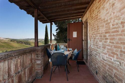 Campana Villa Sleeps 4 Pool Wifi