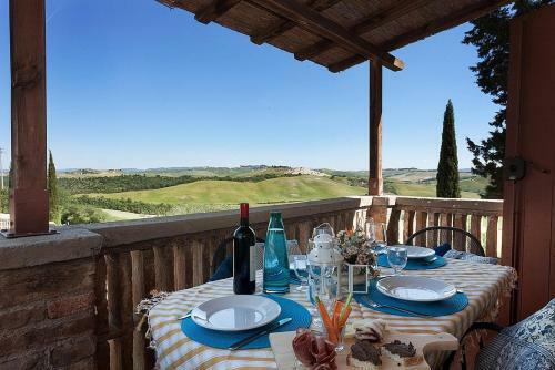 Campana Villa Sleeps 4 Pool Wifi
