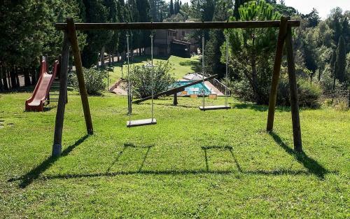 Campana Villa Sleeps 3 Pool Wifi