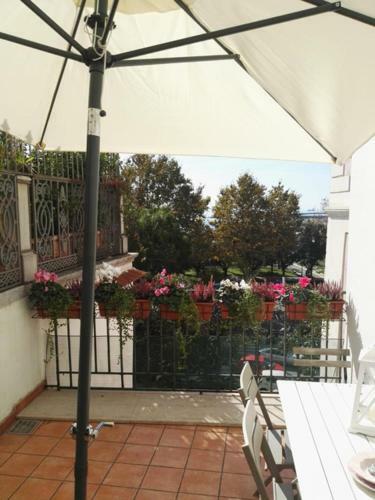 Bed And Travel Apartment Santa Lucia