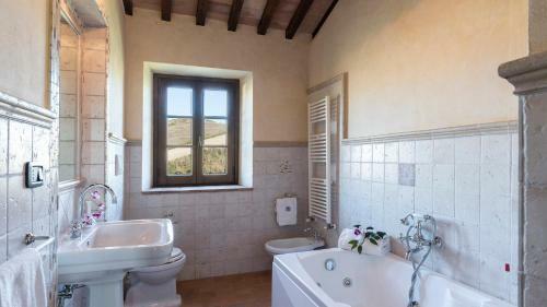 Villa Podere Collelungo 14&1