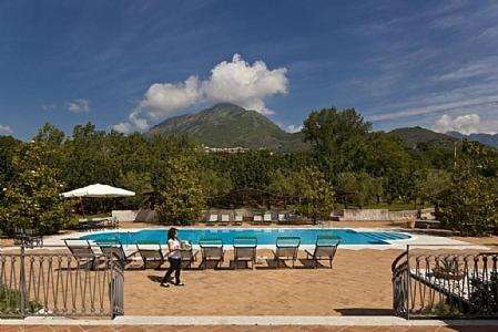 San Cipriano Picentino Villa Sleeps 6 Pool Air Con