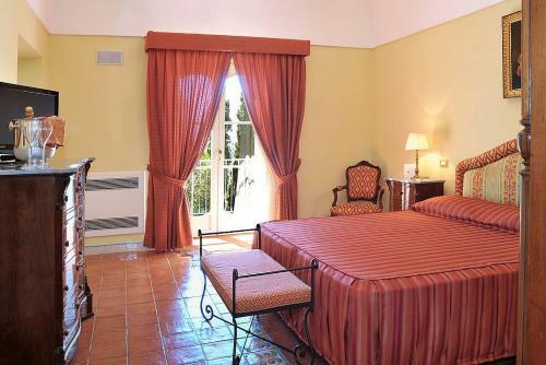 Sant'agata Sui Due Golfi Villa Sleeps 30 Pool Wifi