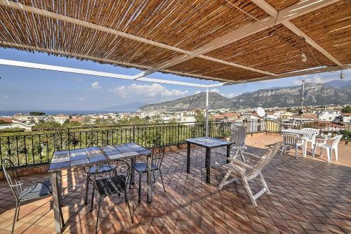 Sant'agnello Villa Sleeps 4 Pool Air Con Wifi