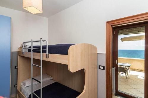 Santa Maria Villa Sleeps 6 Air Con Wifi
