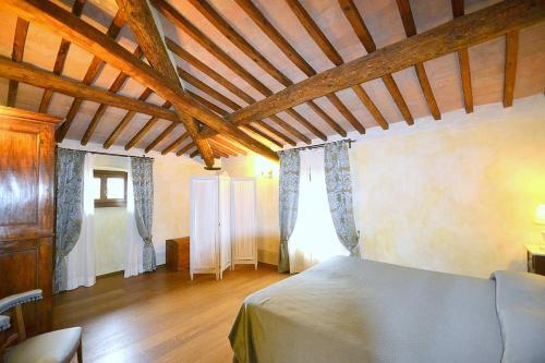 Ellerone Villa Sleeps 24 Pool Air Con Wifi