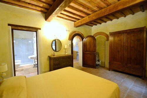 Ellerone Villa Sleeps 24 Pool Air Con Wifi