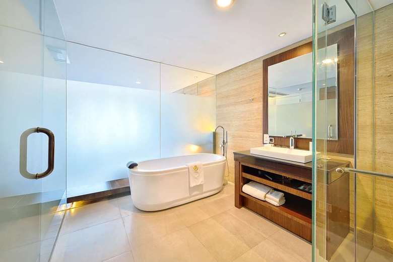 Hotel Golden Tulip Devins Seminyak