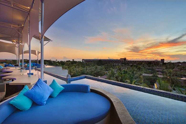 Hotel Golden Tulip Devins Seminyak