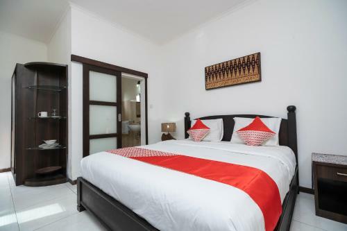Hostal Vaccinated Staff - Oyo 2417 Panen House