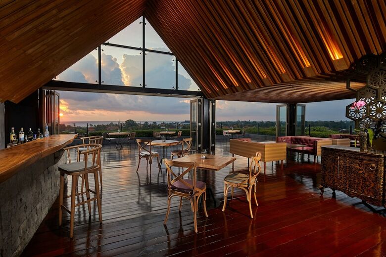 Hotel Vasanti Seminyak Resort