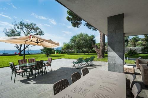 Stazzo Apartment Sleeps 3 With Pool Air Con And Wifi