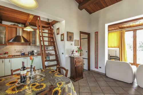 Subbiano Villa Sleeps 4 Pool Air Con Wifi