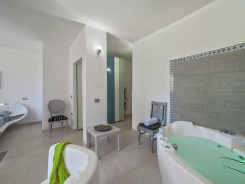 Plush Villa Apartment In Tavullia With Jacuzzi