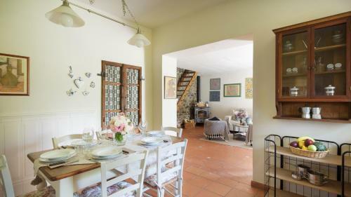 Villa Casa Al Fiume 4&2