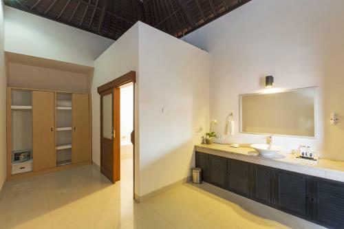 Kubal Villa
