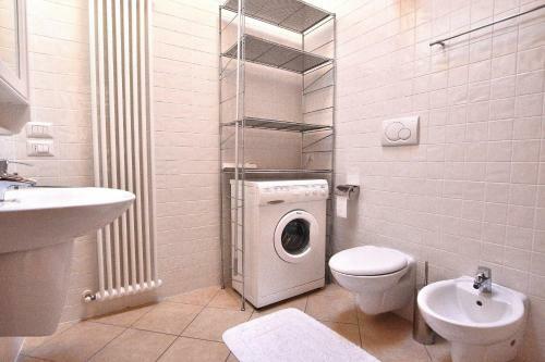 Apartment Bardino With Pool And Lake View