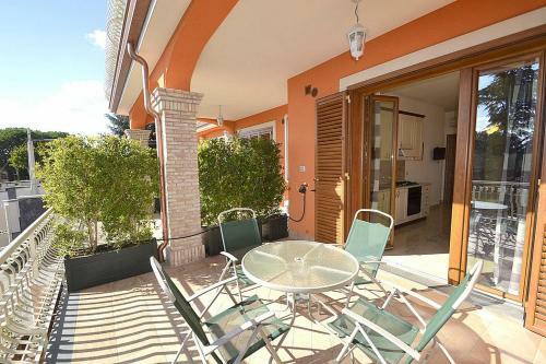 Trecastagni Villa Sleeps 6 Air Con Wifi