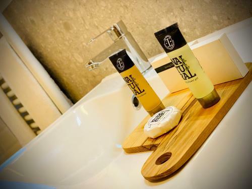 Hostal Crops City Stay
