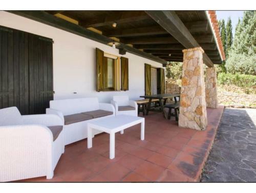 Alghero, Villa Melissa With Swimming Pool Ideal For 6 People