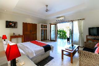 Hotel Aleesha Villas & Deluxe Suites