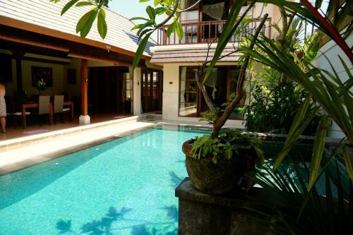 Hostal Bumi Ayu Villa
