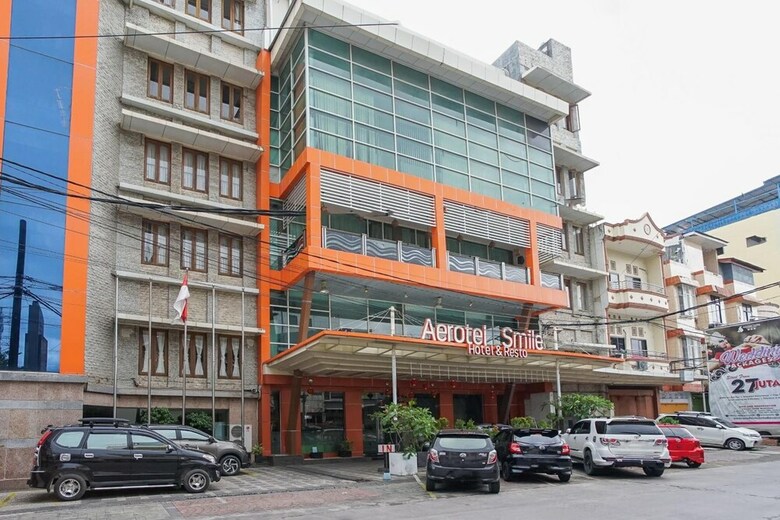 Hotel Aerotel Smile Makassar
