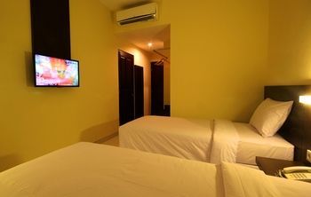 Hotel The Agung Residence