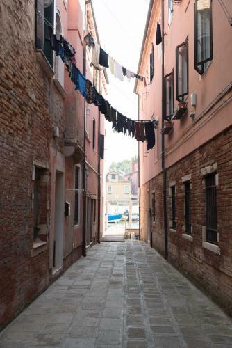 Venetian Mood : Earth Sky