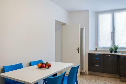 Hostal Italianflat - Verona Suite