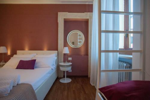 Hostal Italianflat - Verona Suite