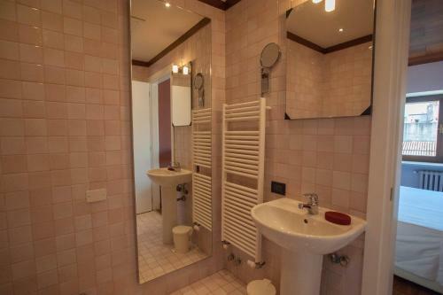 Hostal Italianflat - Verona Suite