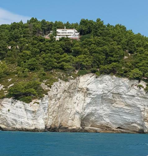 Hostal Villa Cala Della Pergola