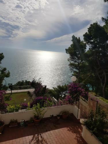 Hostal Villa Cala Della Pergola