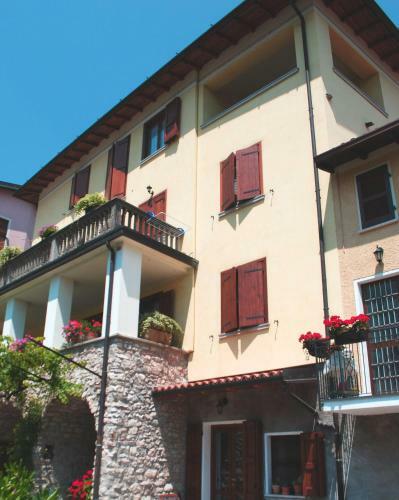 Apartamento Appartamento Lina 1 - Rebomaholidays