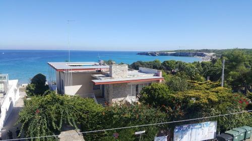 Apartamento Torre Dell'orso Centralissima Vista Mare
