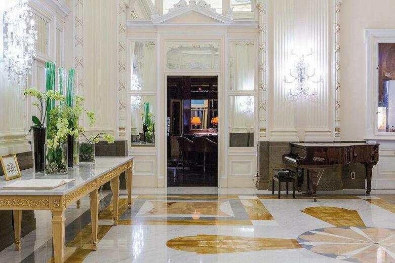 Hotel NH Collection Carlo IV